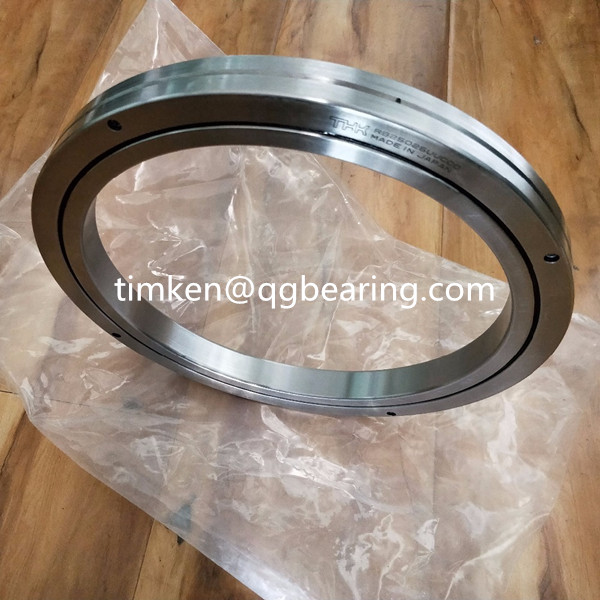 THK RB25025 crossed roller bearing